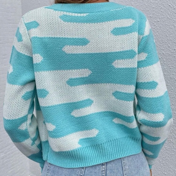 SHEIN sweater - Picture 3 of 4